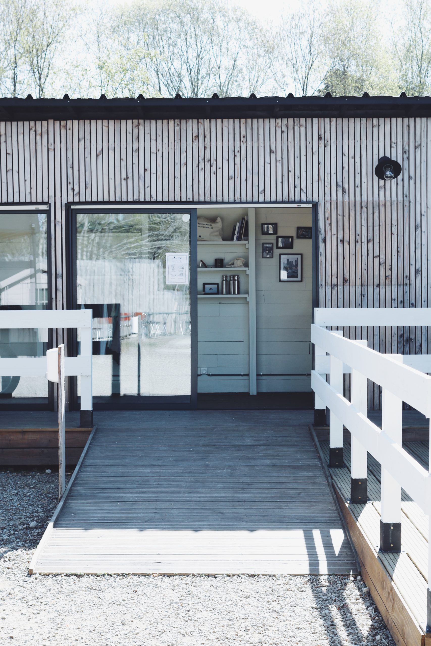 Coast Barn, hospitality branding by LOBBY Studio (3)